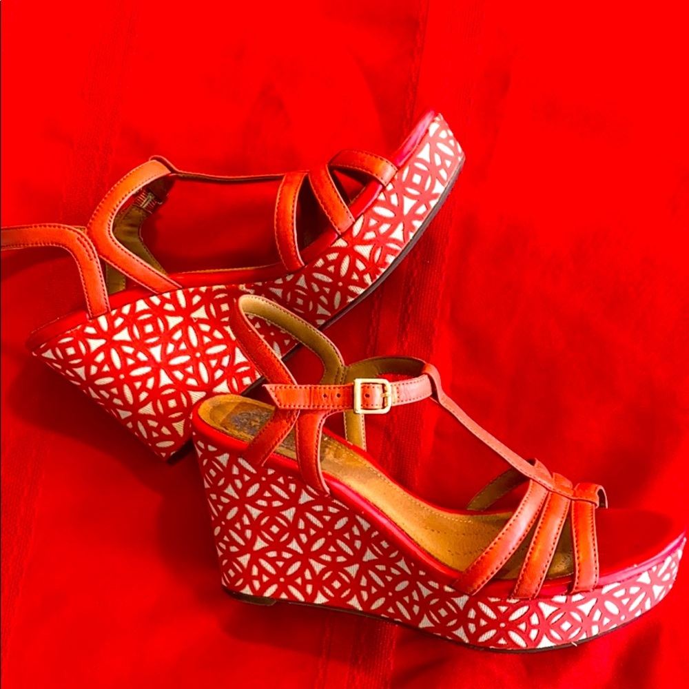 CLARKS leather wedged sandals